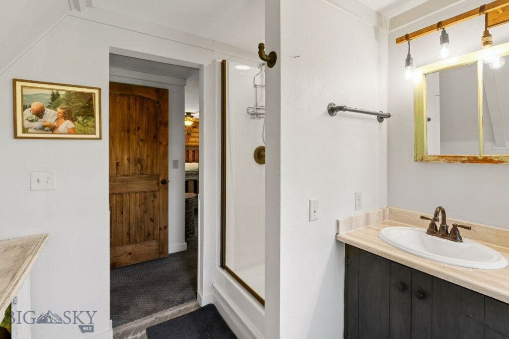 25 Big Chief Trail, Bozeman MT 59718