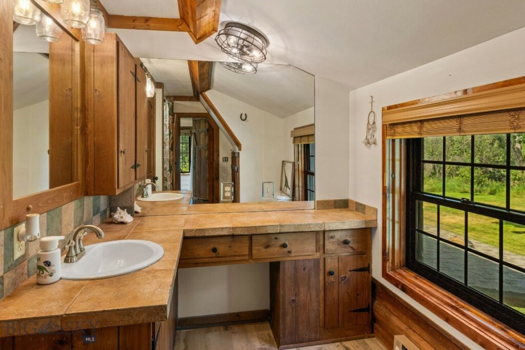 25 Big Chief Trail, Bozeman MT 59718