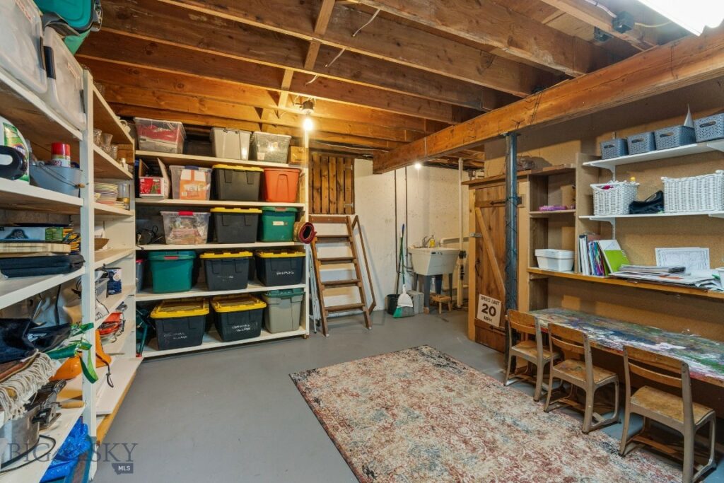 25 Big Chief Trail, Bozeman MT 59718