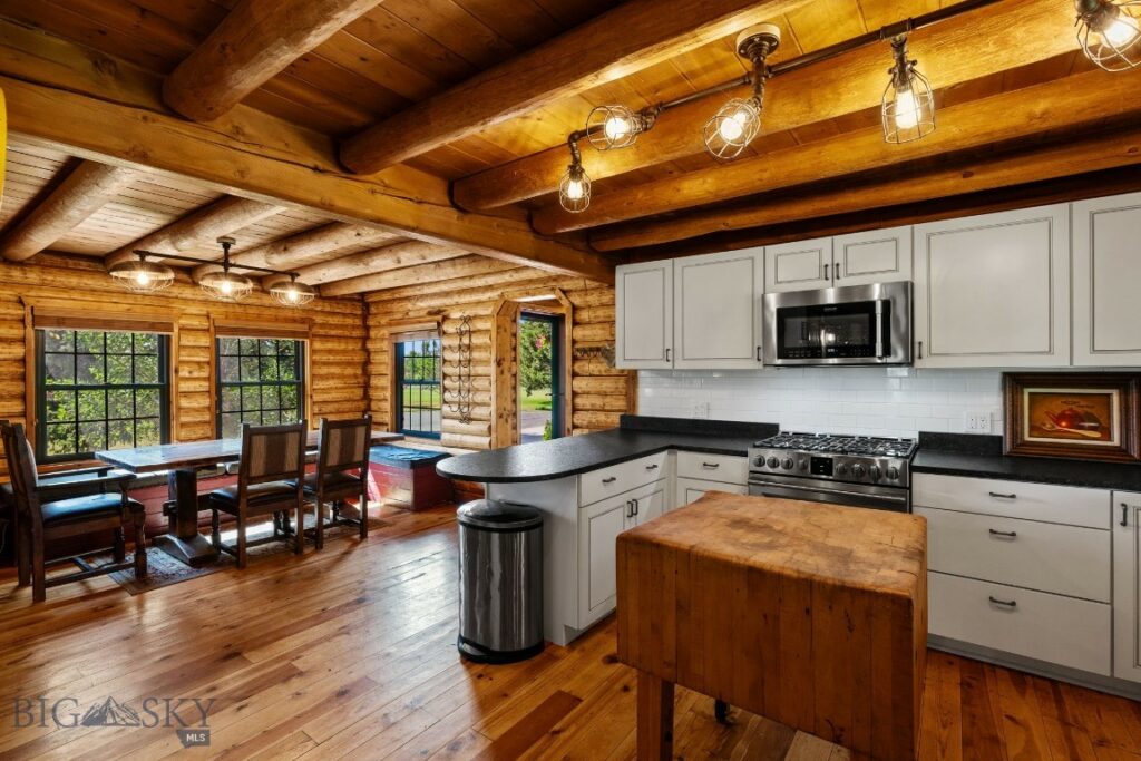 25 Big Chief Trail, Bozeman MT 59718