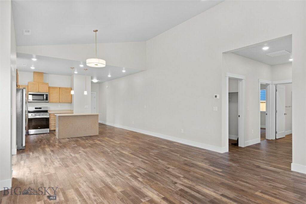 25 N Reliance Ave, Bozeman MT 59718