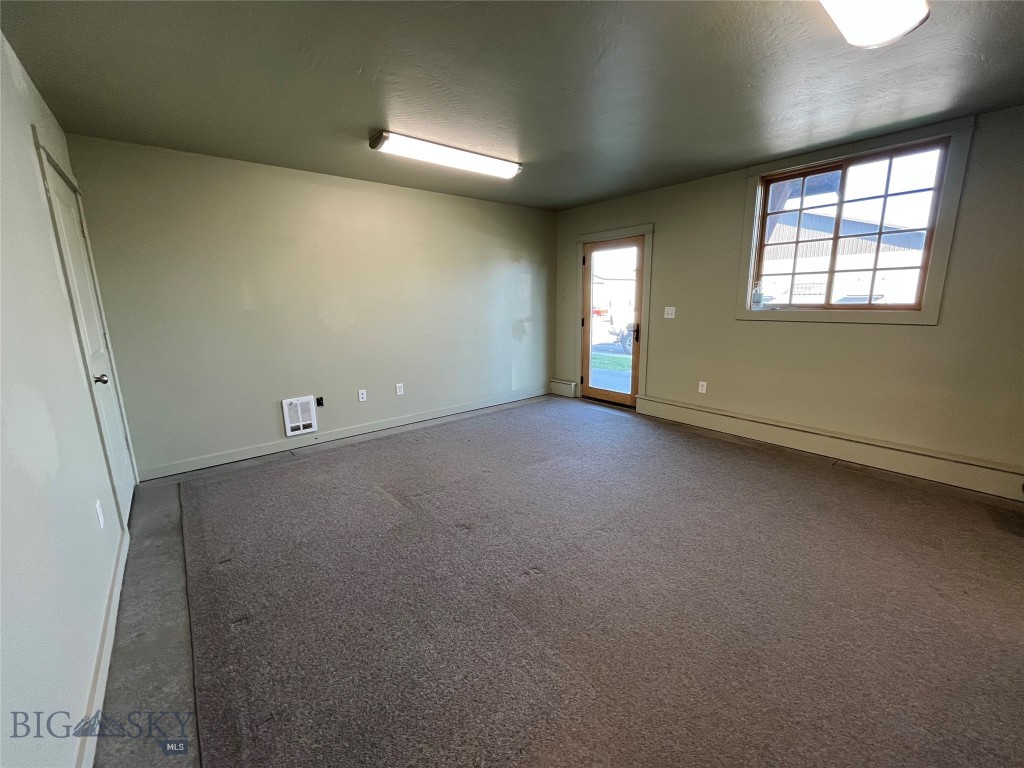 250 Shepherd Trail, Bozeman MT 59718