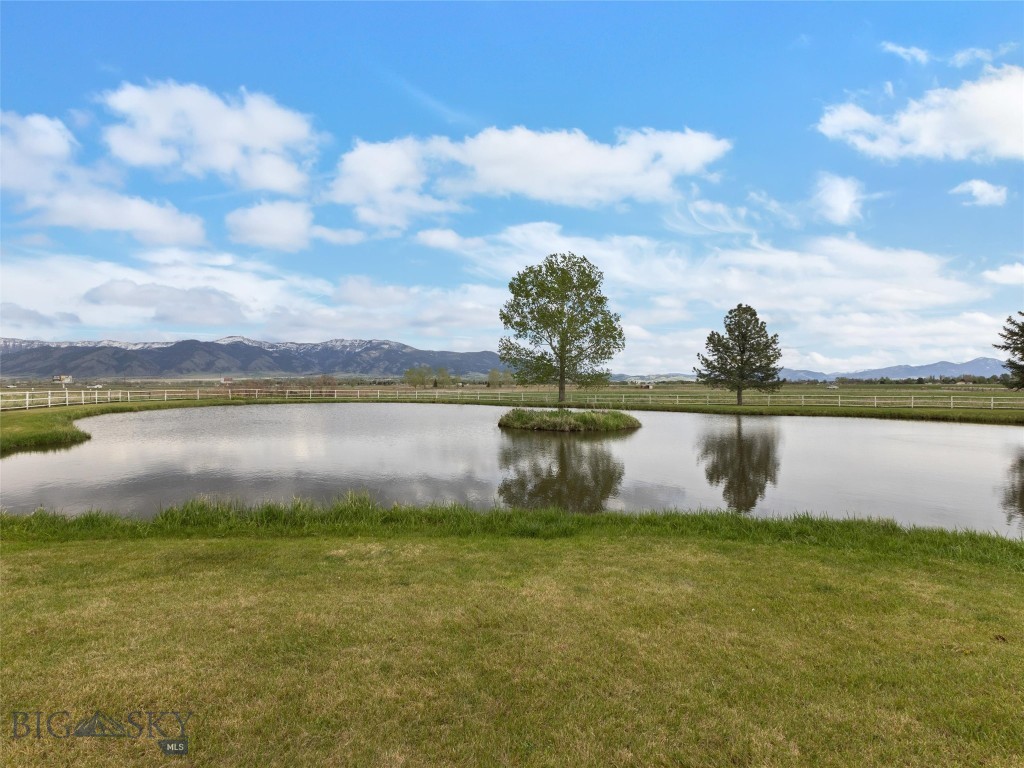 2501 E Cameron Bridge Road, Bozeman MT 59715