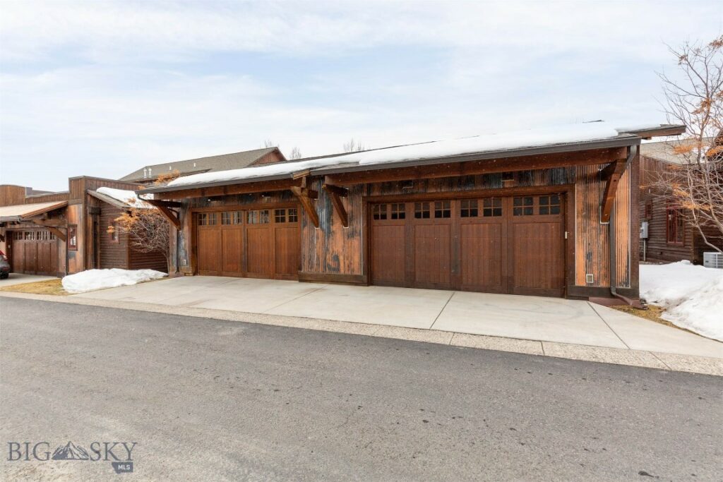 2516 Weeping Rock Lane, Bozeman MT 59715