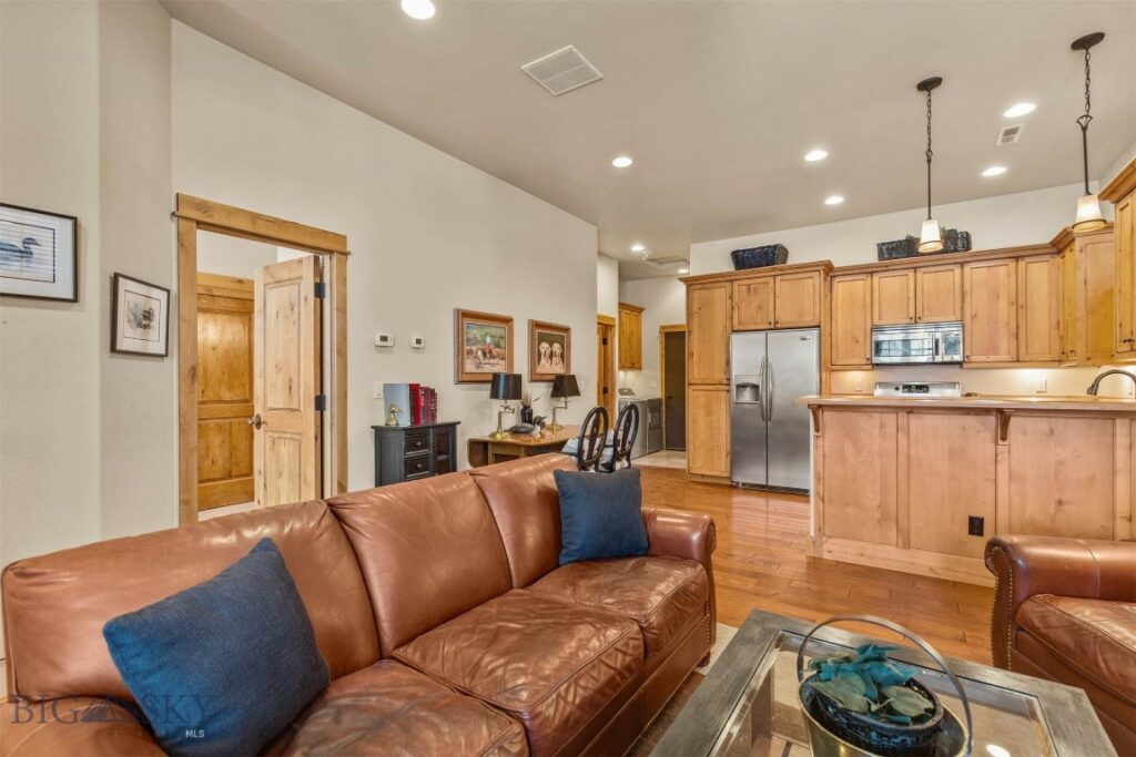 2516 Weeping Rock Lane, Bozeman MT 59715