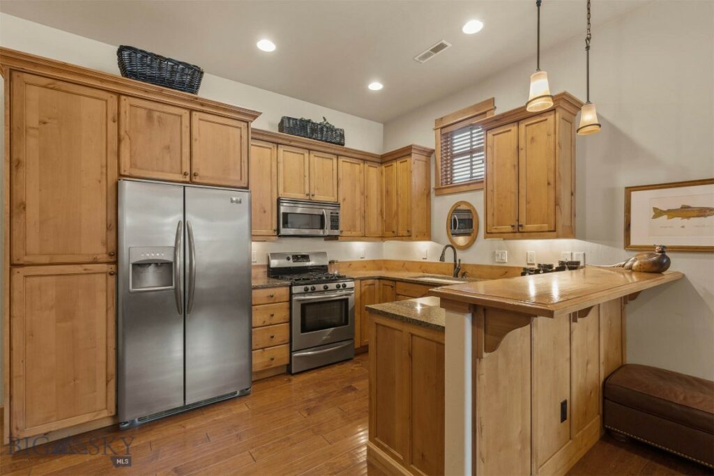 2516 Weeping Rock Lane, Bozeman MT 59715
