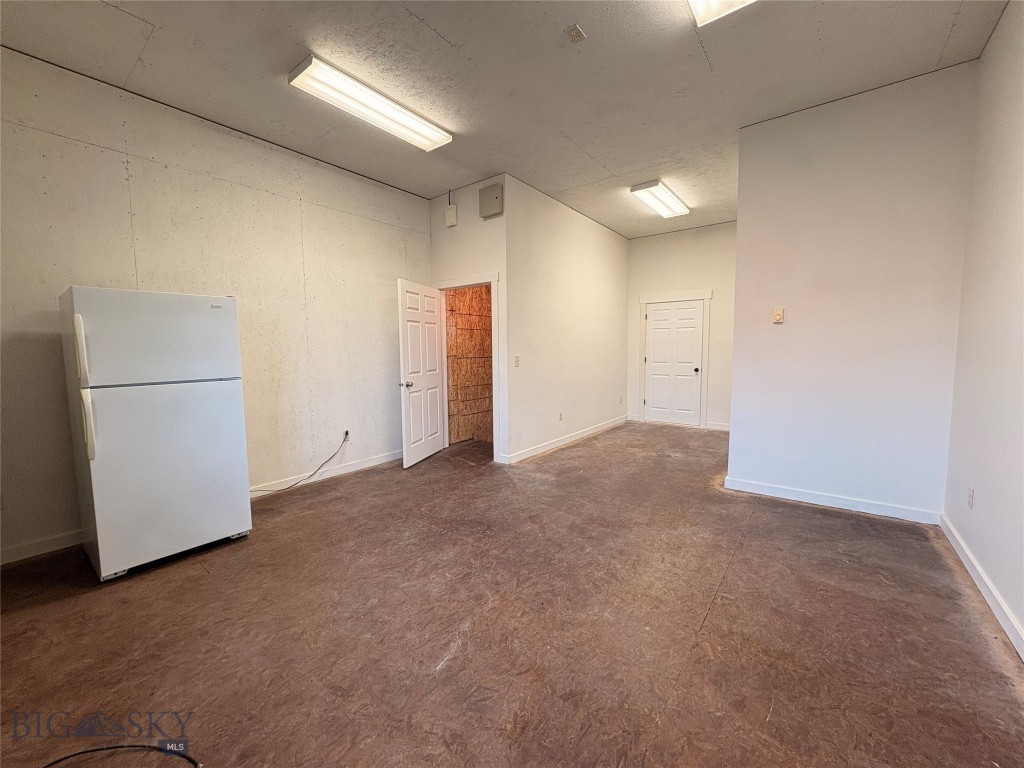 252 Shepherd Trail, Bozeman MT 59718