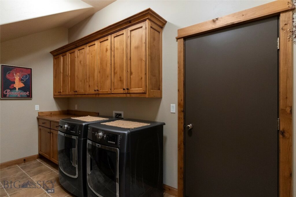 2525 Weeping Rock Lane, Bozeman MT 59715