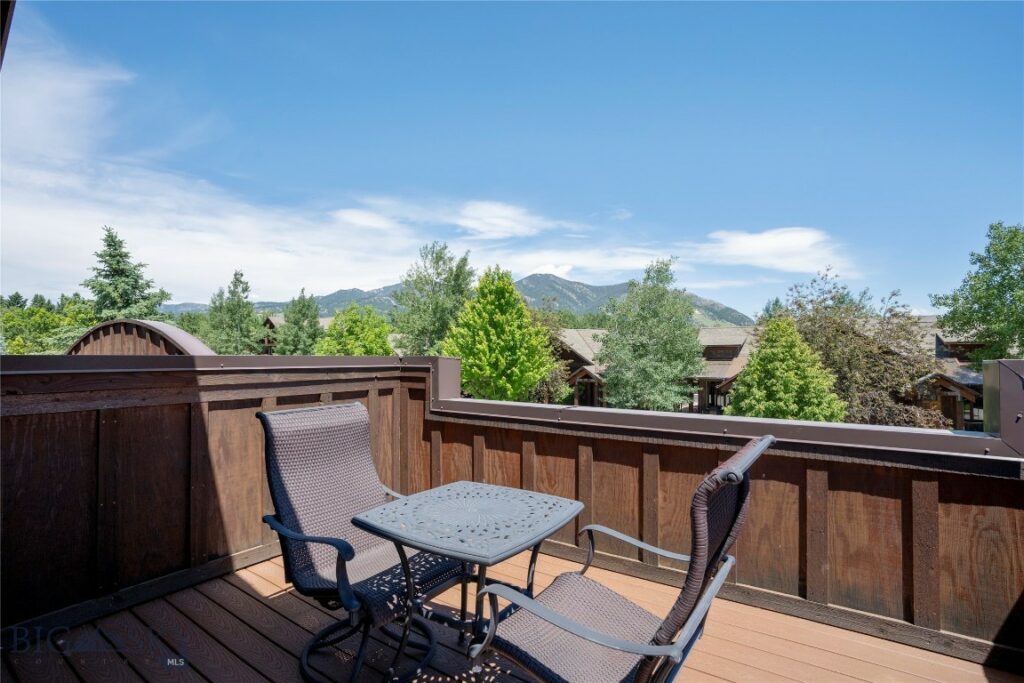 2525 Weeping Rock Lane, Bozeman MT 59715