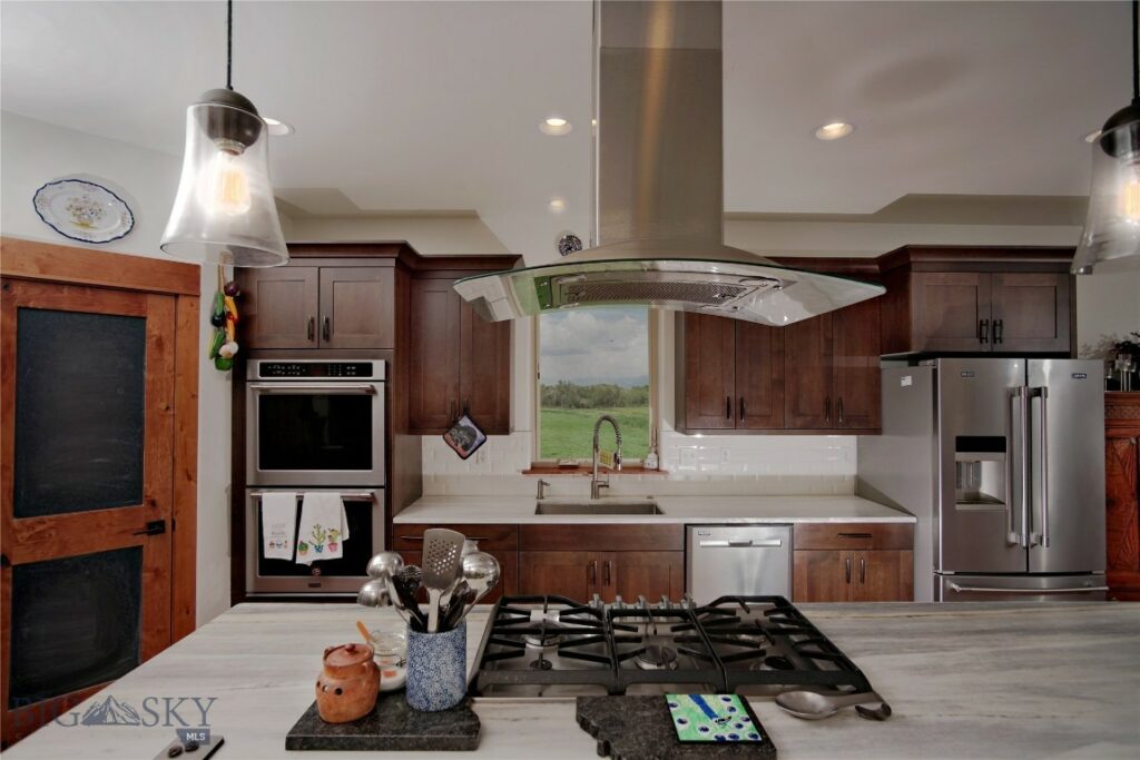 2538 Andalusian Avenue, Bozeman MT 59718