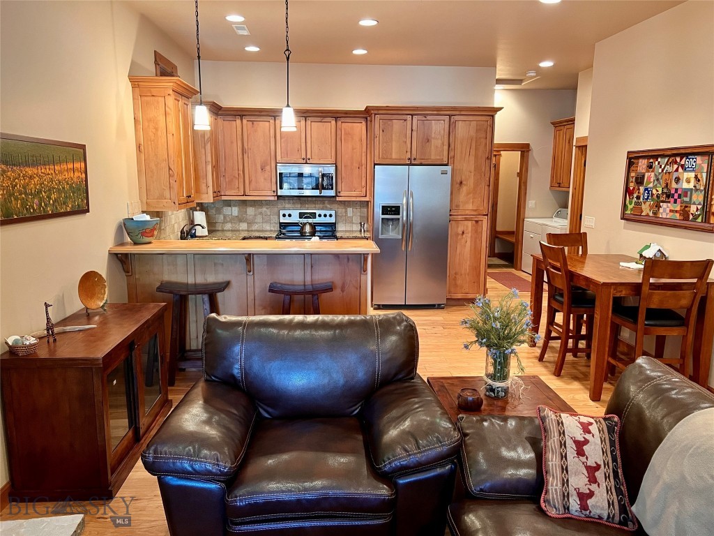 2556 Weeping Rock, Bozeman MT 59715