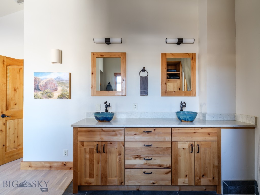 257 Turtle Way, Bozeman MT 59715