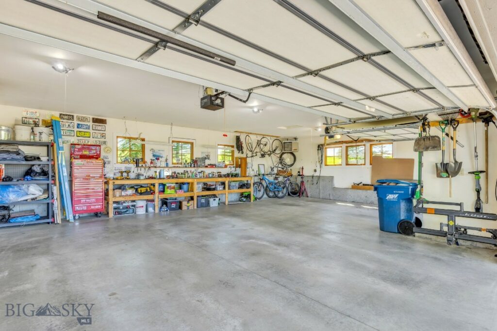 2594 Star Ridge Road, Bozeman MT 59715