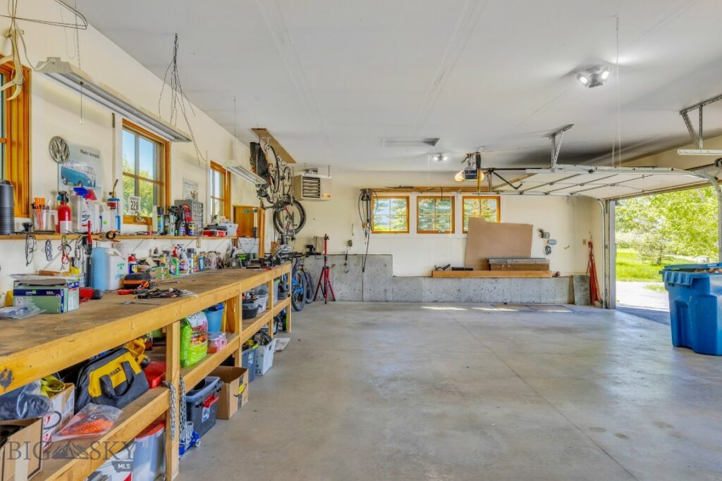 2594 Star Ridge Road, Bozeman MT 59715
