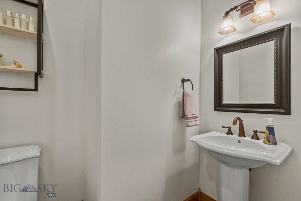 2599 Weeping Rock Lane, Bozeman MT 59715