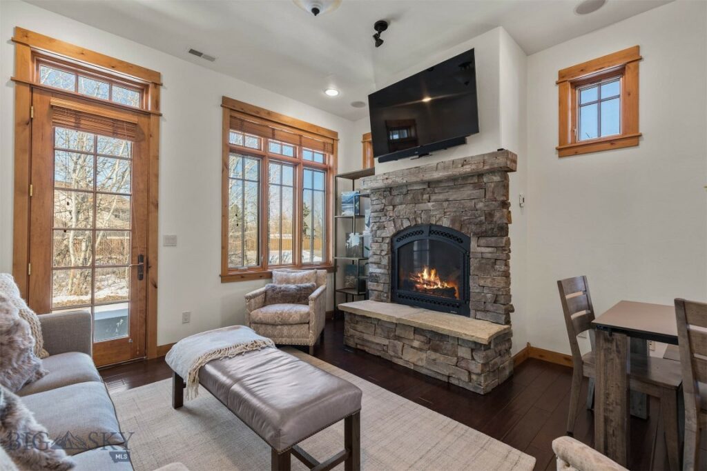 2599 Weeping Rock Lane, Bozeman MT 59715
