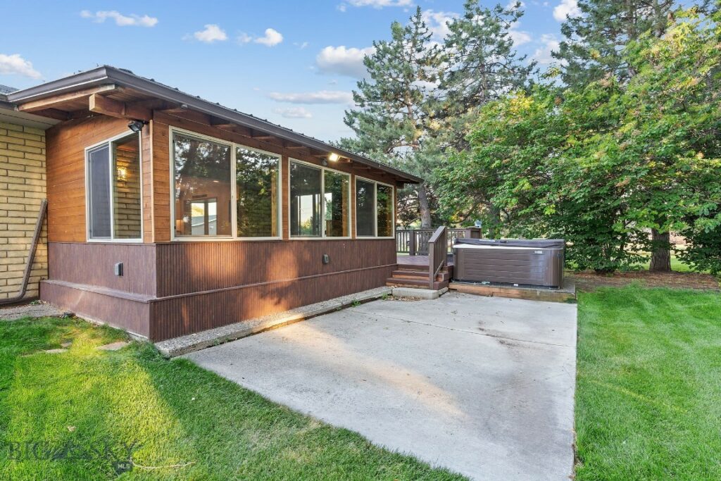 26 Big Chief Trail, Bozeman MT 59718