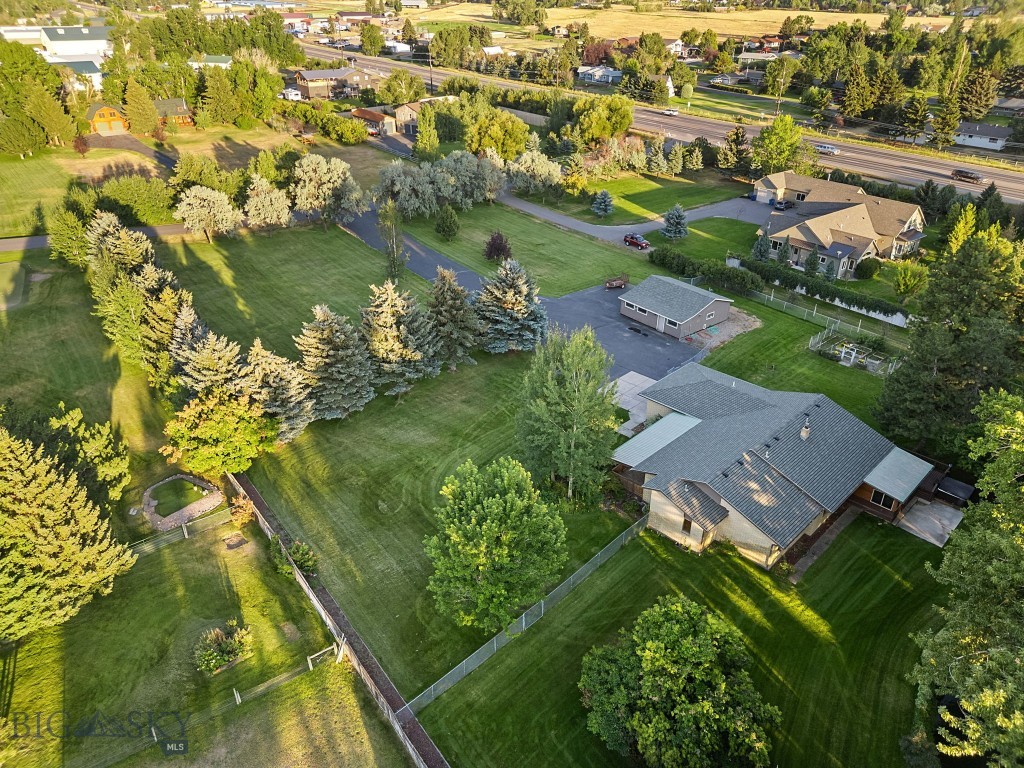 26 Big Chief Trail, Bozeman MT 59718