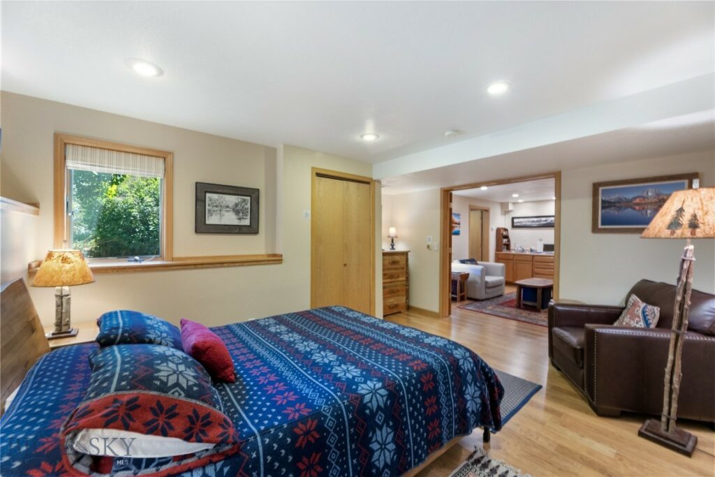 260 Painted Hills Road, Bozeman MT 59715
