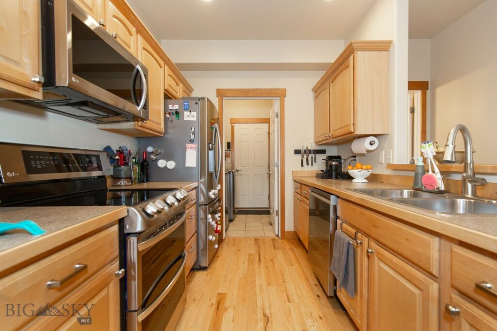 2685 Typha Ct, Bozeman MT 59718