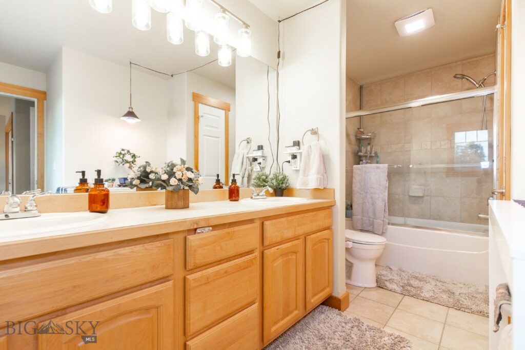 2685 Typha Ct, Bozeman MT 59718