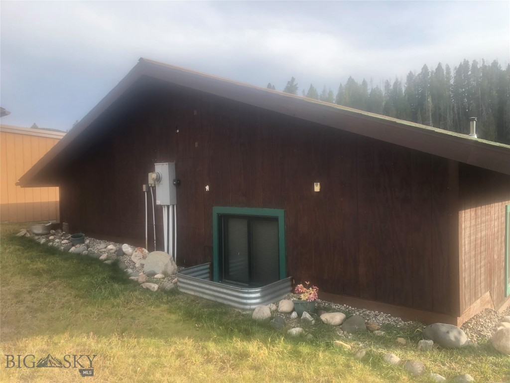 2723 Trail Creek Road, Bozeman MT 59715