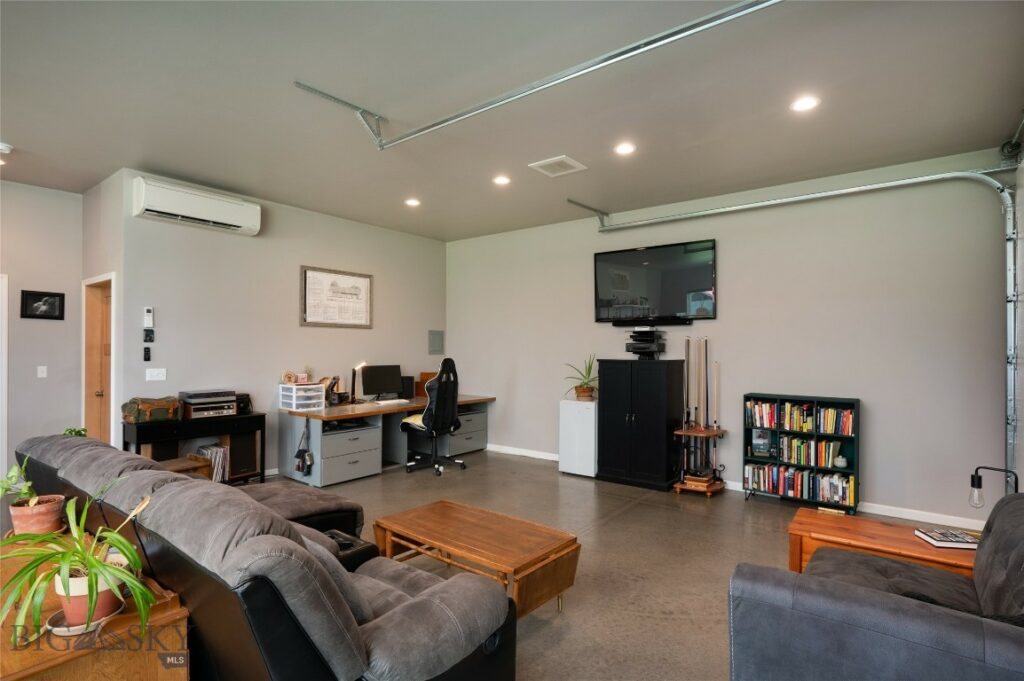 27459 Frontage Road, Bozeman MT 59715