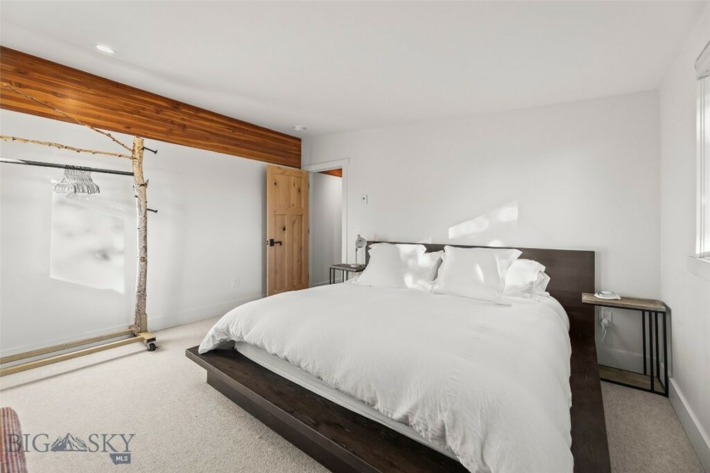 27737 Frontage Road, Bozeman MT 59715