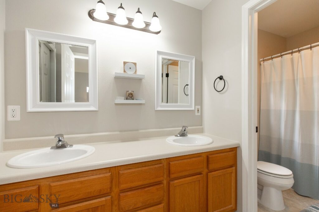 28 American Eagle Drive, Bozeman MT 59718