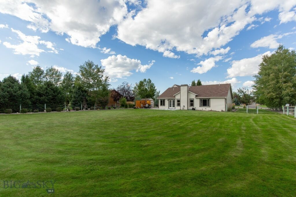 28 American Eagle Drive, Bozeman MT 59718