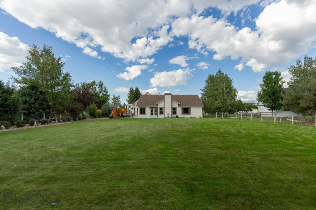 28 American Eagle Drive, Bozeman MT 59718