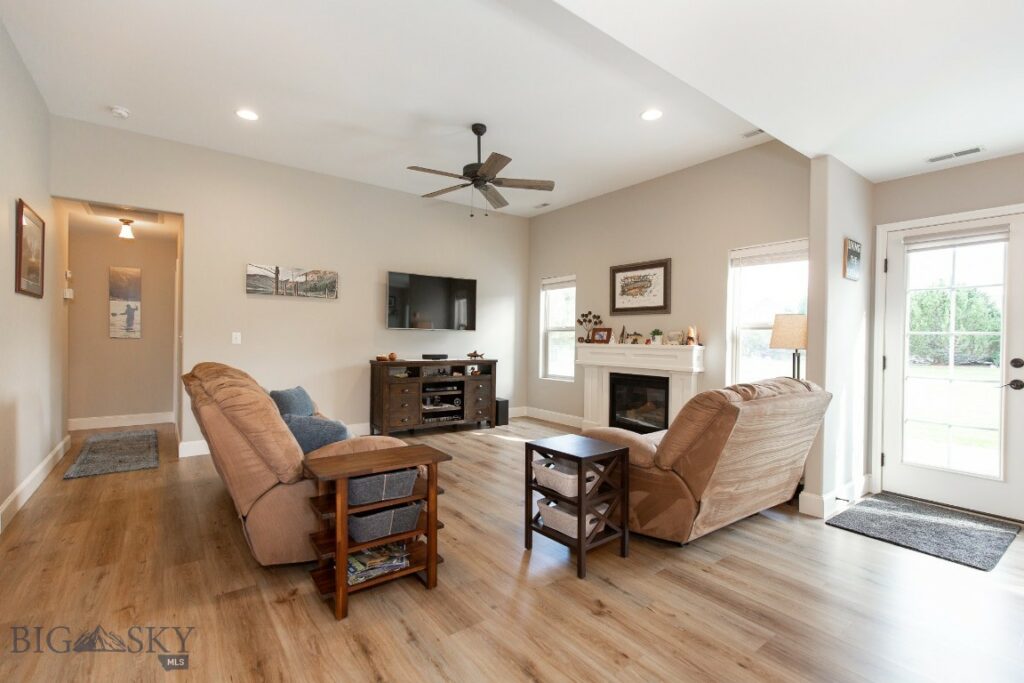 28 American Eagle Drive, Bozeman MT 59718