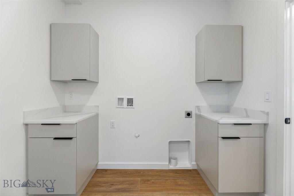 2806 S 30th Avenue, Bozeman MT 59718