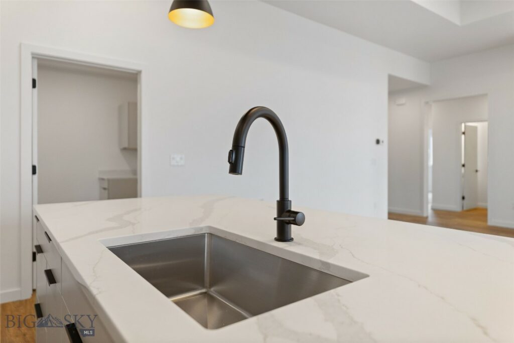 2806 S 30th Avenue, Bozeman MT 59718