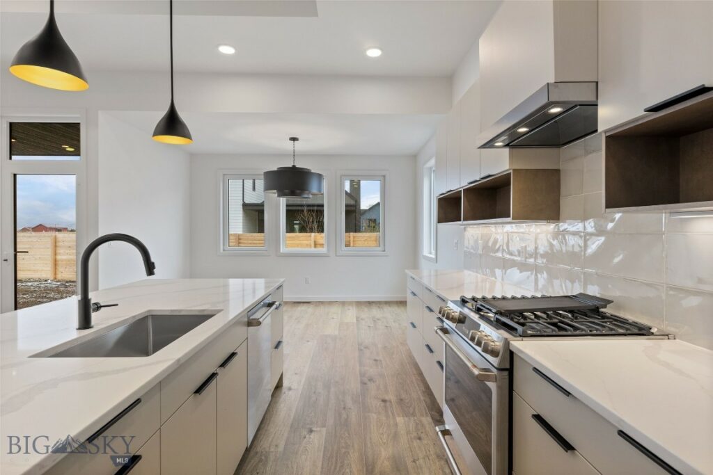 2806 S 30th Avenue, Bozeman MT 59718