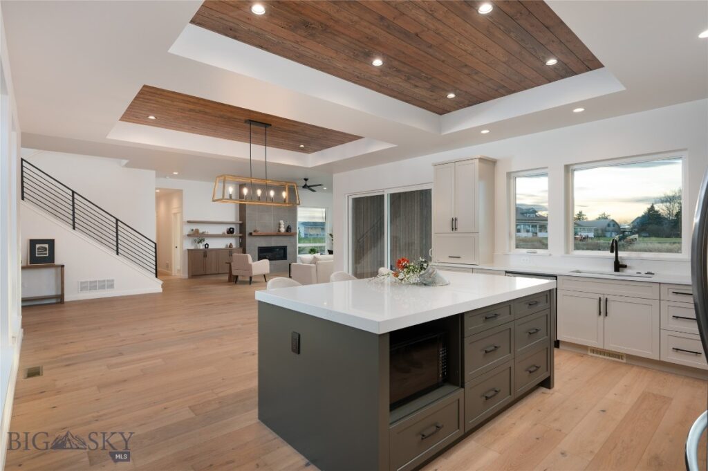 281 Crossbill Road, Bozeman MT 59718