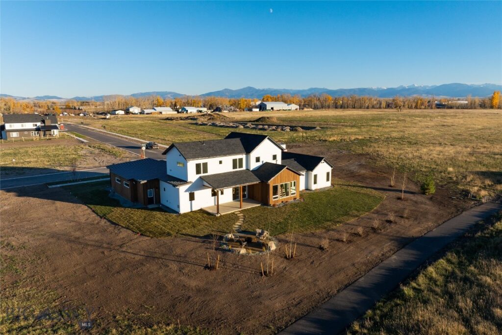 281 Crossbill Road, Bozeman MT 59718