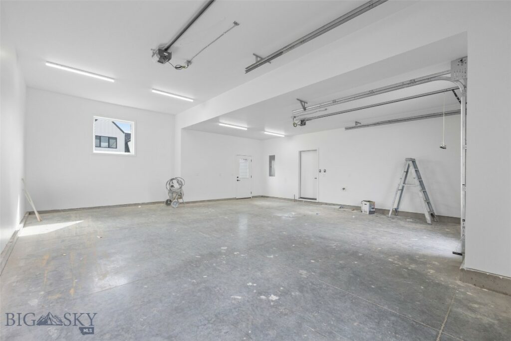 2830 S 30th Avenue, Bozeman MT 59718