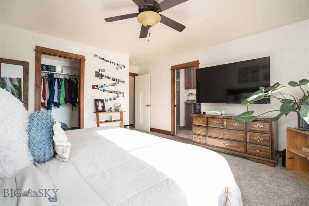 2839 Blackbird Drive, Bozeman MT 59718