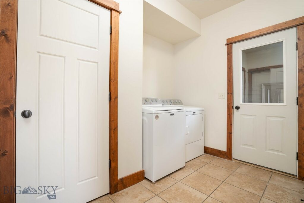 2839 Blackbird Drive, Bozeman MT 59718