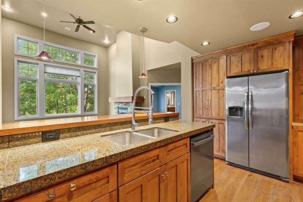 284 Annie Glade, Bozeman MT 59718