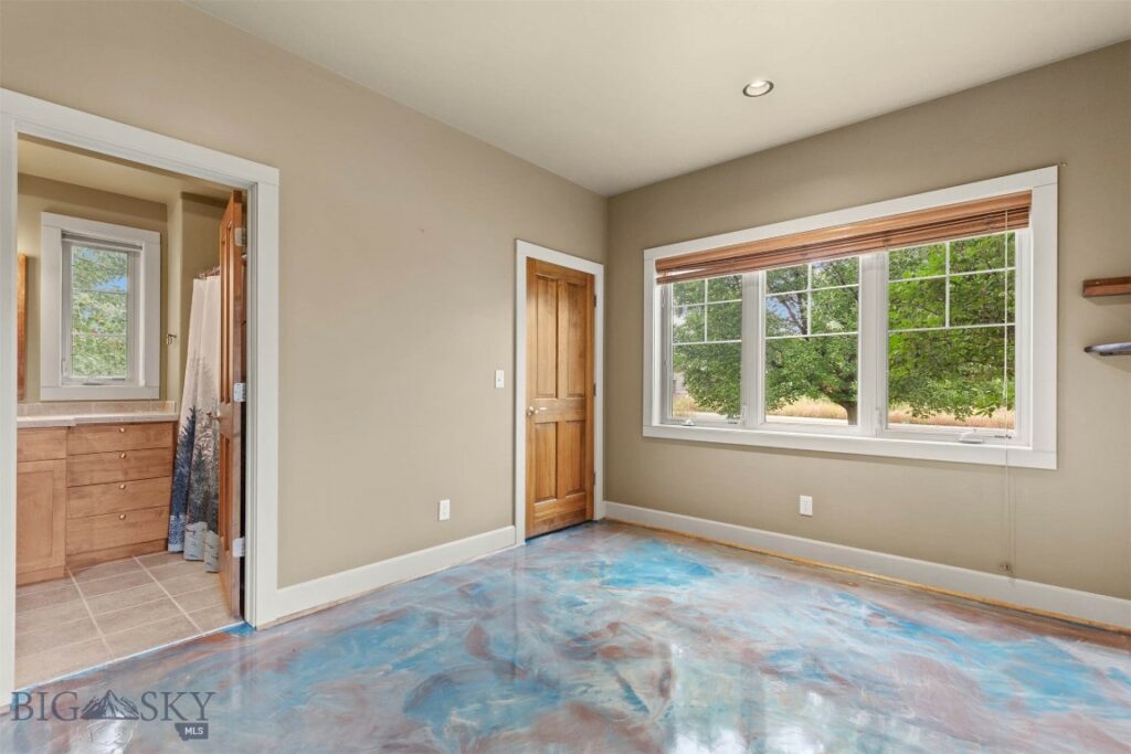 284 Annie Glade, Bozeman MT 59718