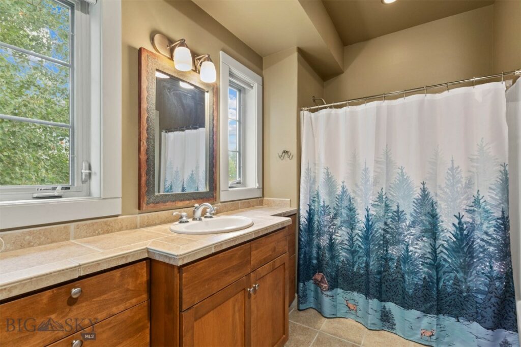 284 Annie Glade, Bozeman MT 59718