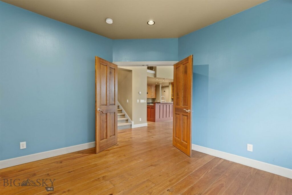 284 Annie Glade, Bozeman MT 59718