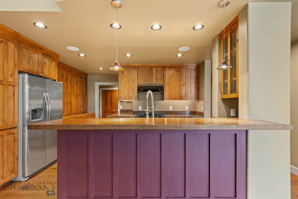 284 Annie Glade, Bozeman MT 59718