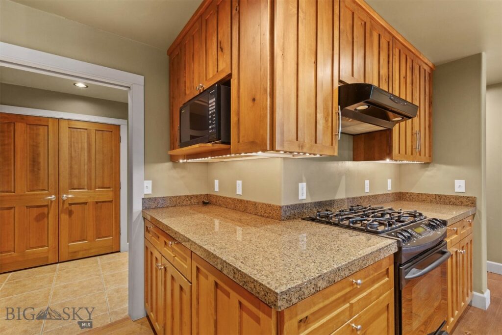 284 Annie Glade, Bozeman MT 59718