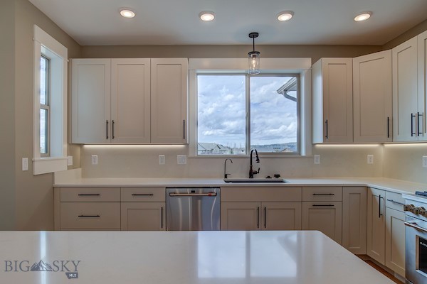 287 Swayback Lane, Bozeman MT 59718