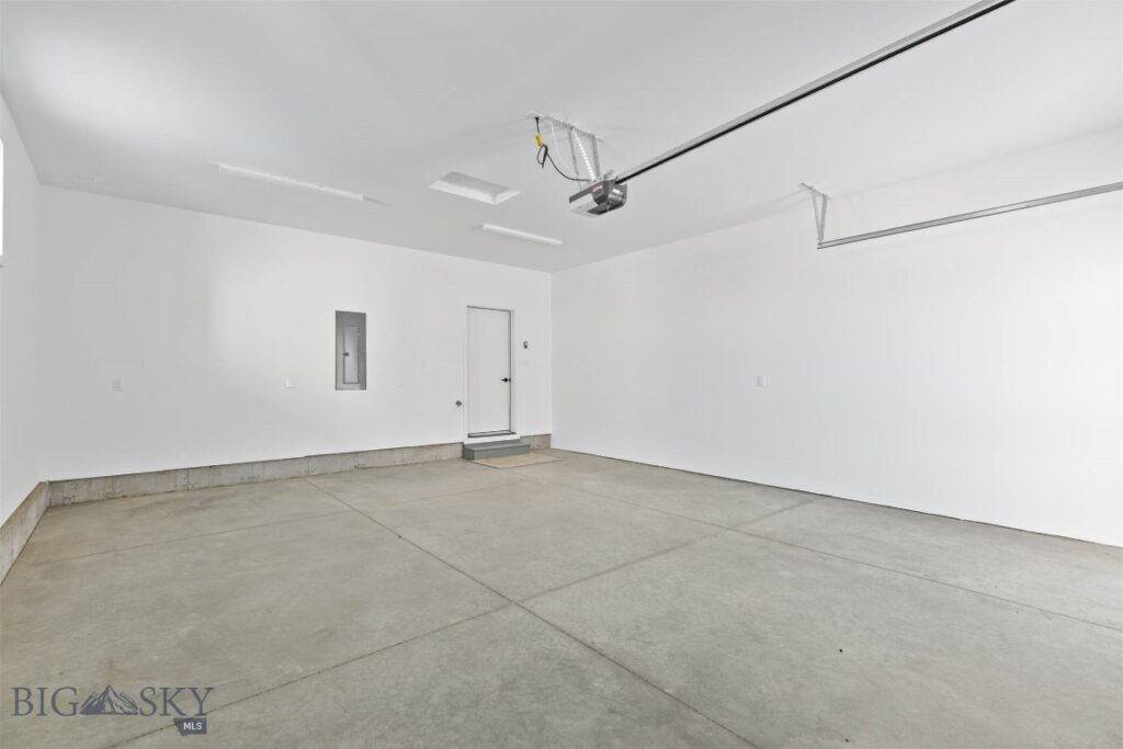 2893 S 27th Ave, Bozeman MT 59718