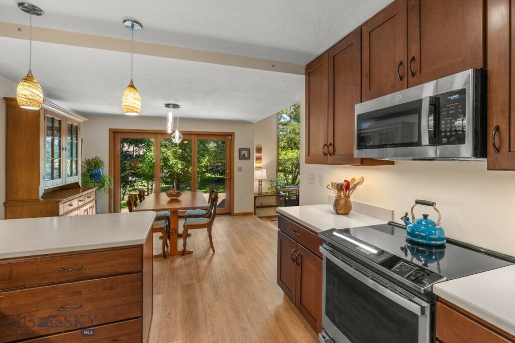 29 Hoffman Drive, Bozeman MT 59715