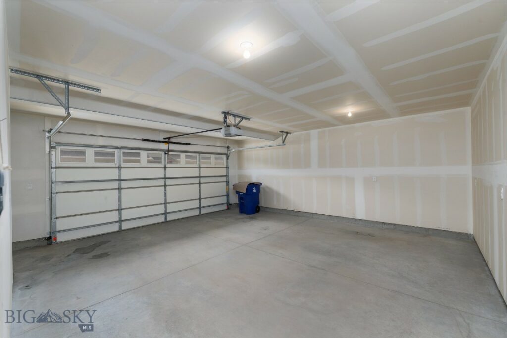 2926 Warbler Way, Bozeman MT 59718